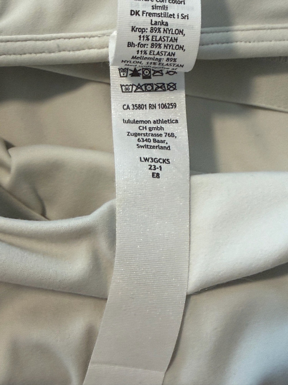 Lululemon Bone Half-Sleeve Close-to-Body Shelf T-Shirt Size 12 - Picture 8 of 15